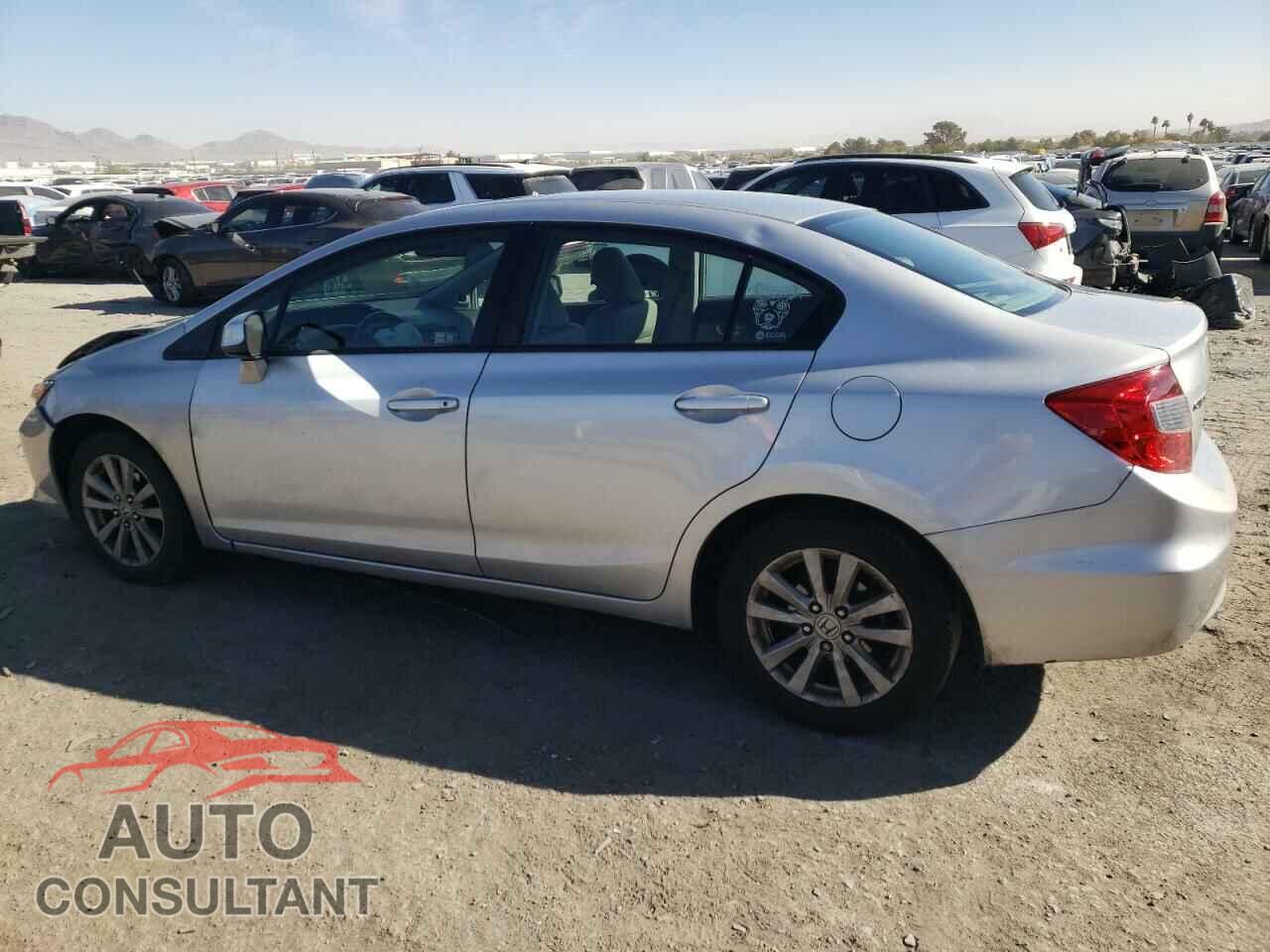 HONDA CIVIC 2012 - 2HGFB2F95CH557753