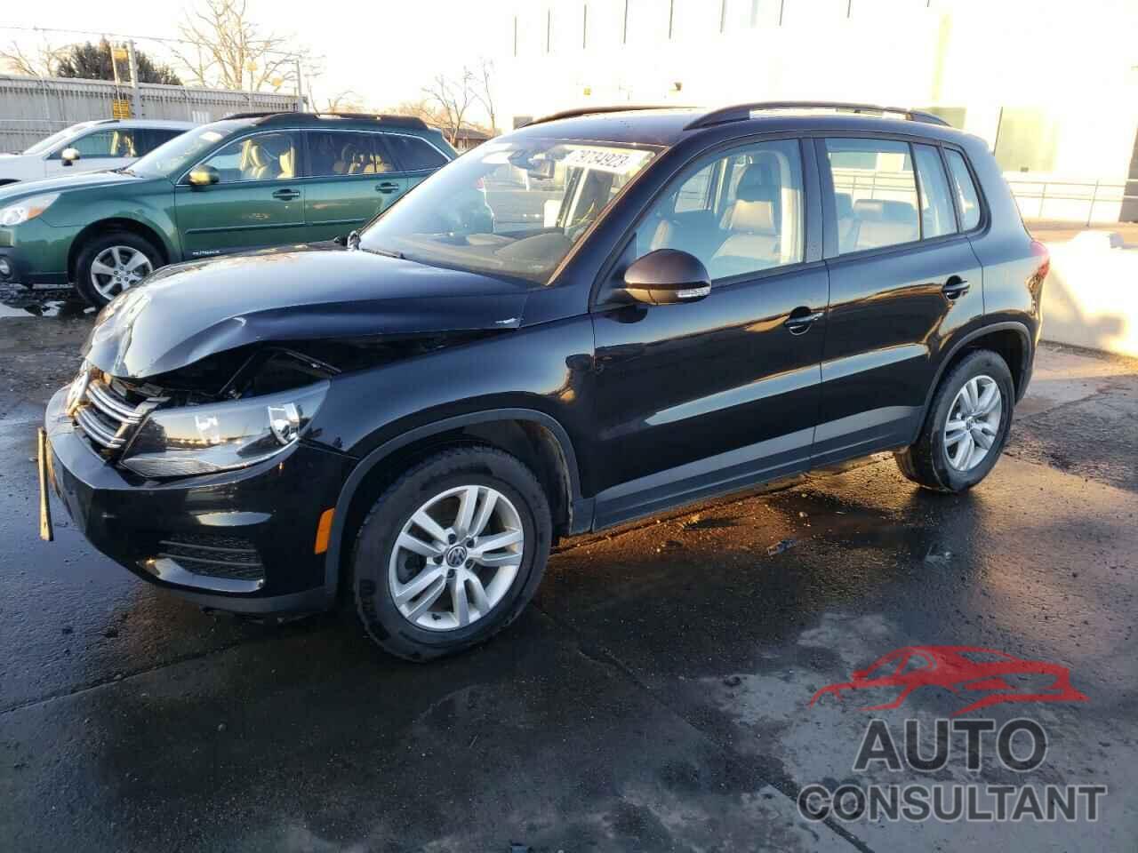 VOLKSWAGEN TIGUAN 2017 - WVGBV7AXXHK020623