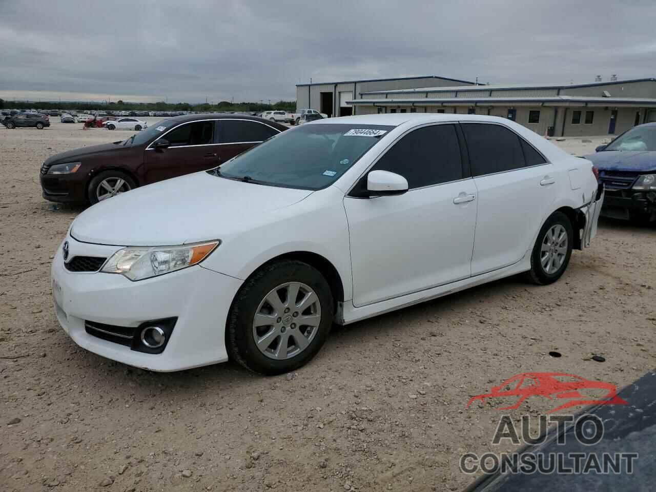 TOYOTA CAMRY 2014 - 4T1BF1FK1EU412588