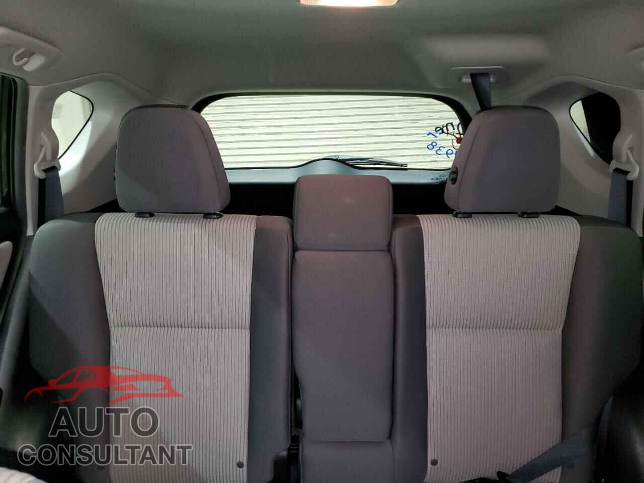 TOYOTA RAV4 2015 - 2T3BFREV9FW372425