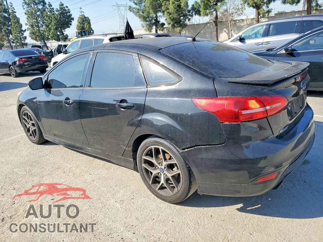 FORD FOCUS 2015 - 1FADP3F27FL241543