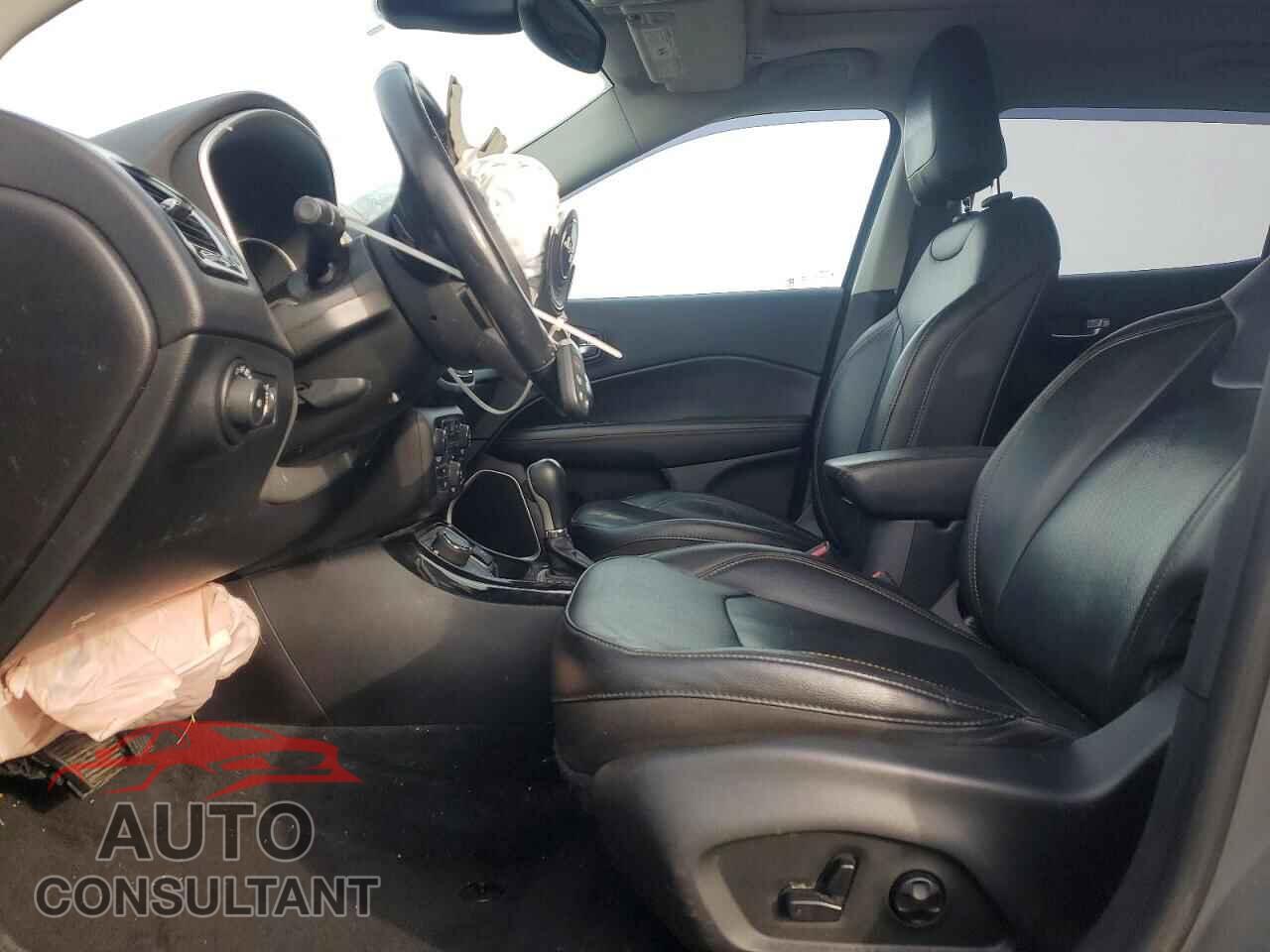 JEEP COMPASS 2019 - 3C4NJDCBXKT812421