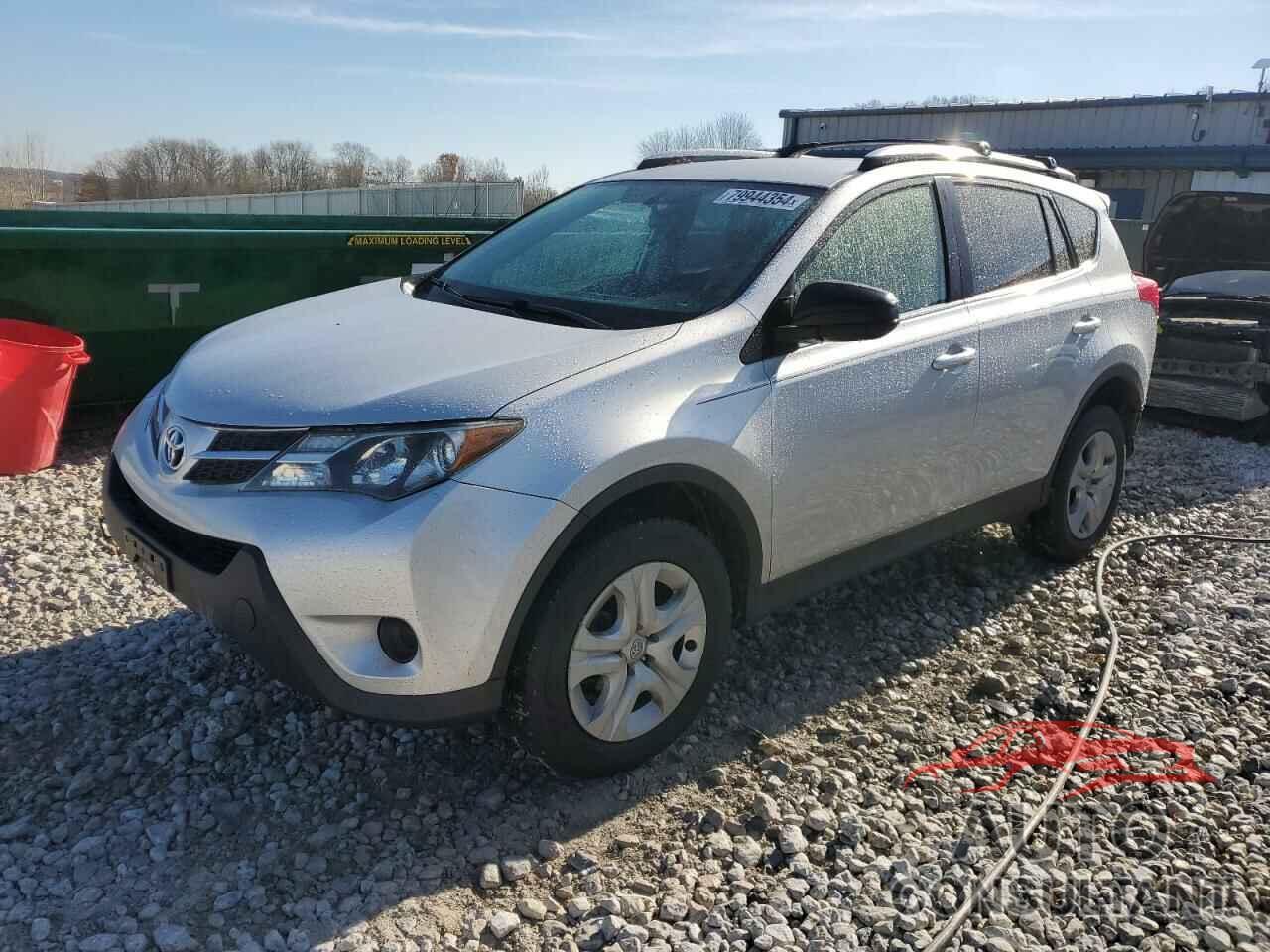 TOYOTA RAV4 2015 - JTMBFREV0FD143757