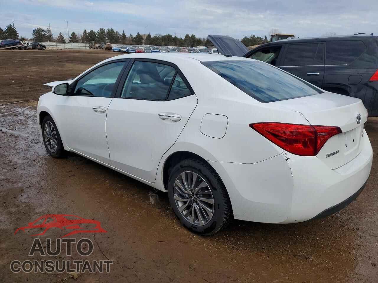 TOYOTA COROLLA 2017 - 5YFBURHEXHP620096