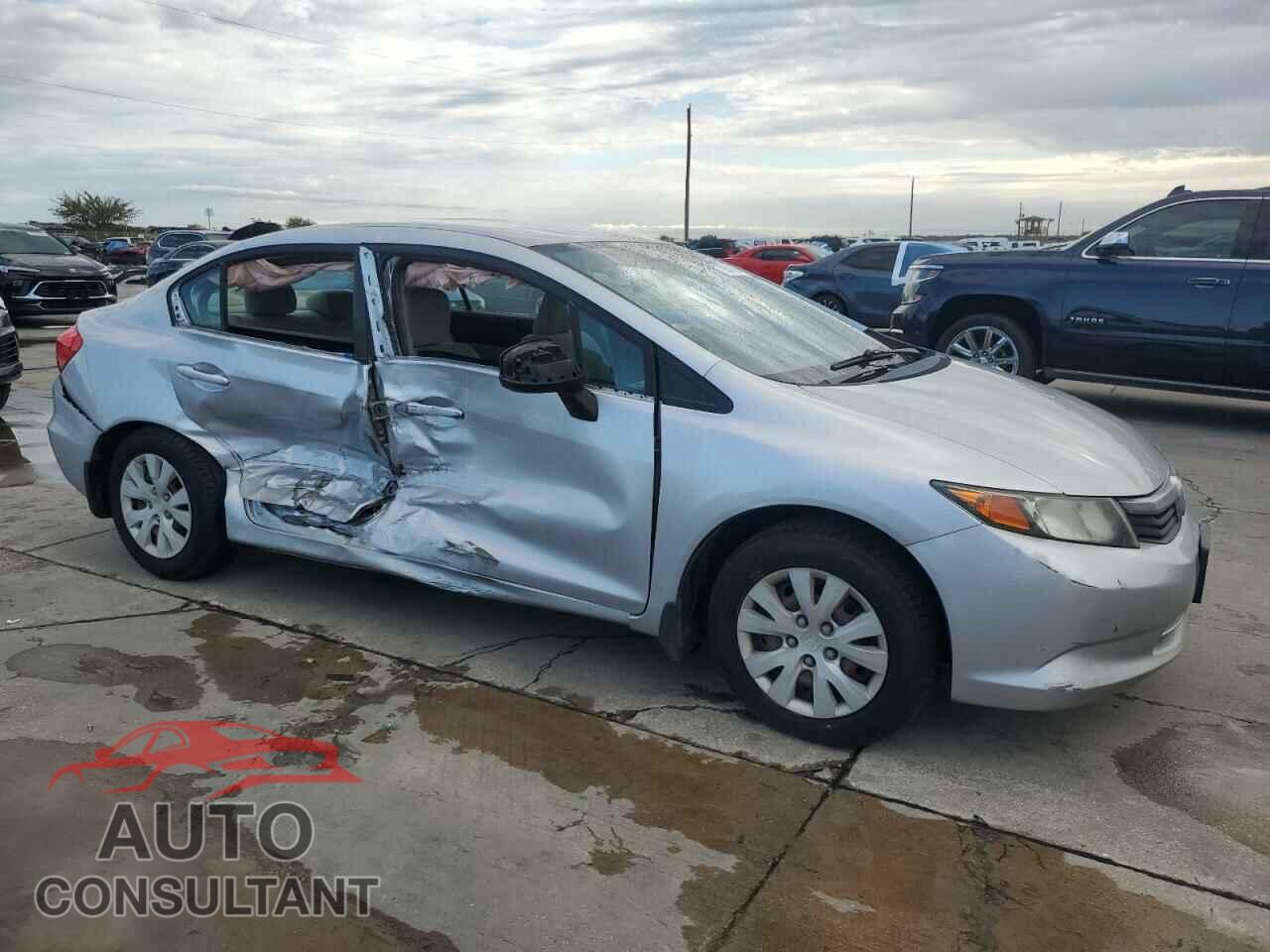 HONDA CIVIC 2012 - 19XFB2F55CE350447