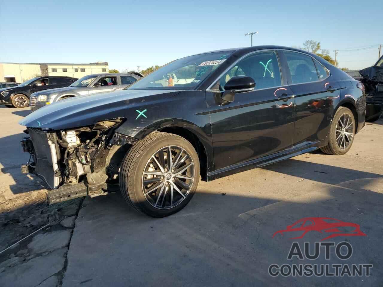TOYOTA CAMRY 2022 - 4T1G11AK1NU693402