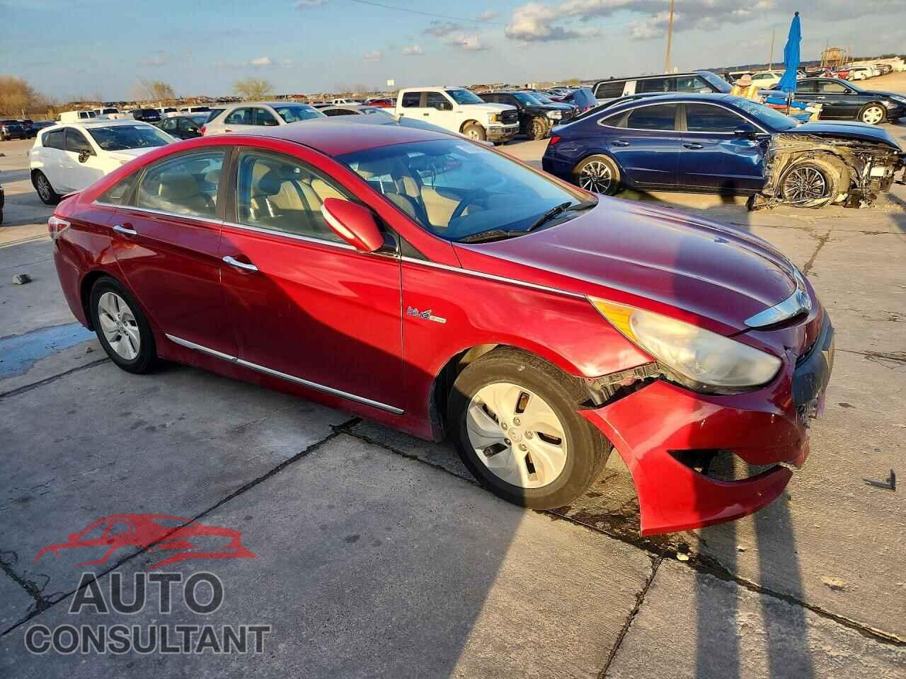 HYUNDAI SONATA HYB 2013 - KMHEC4A42DA088261