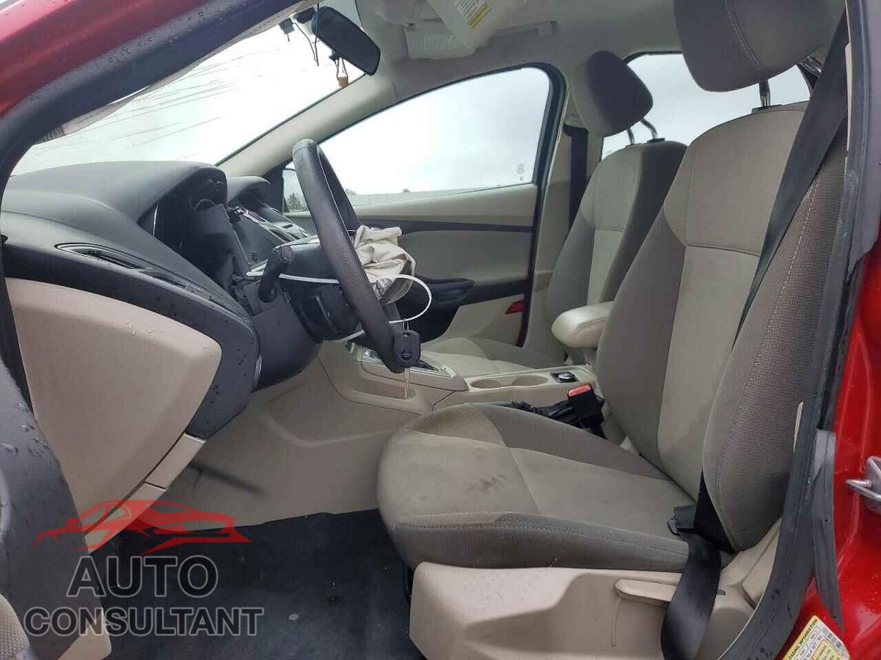 FORD FOCUS 2012 - 1FAHP3F23CL231136