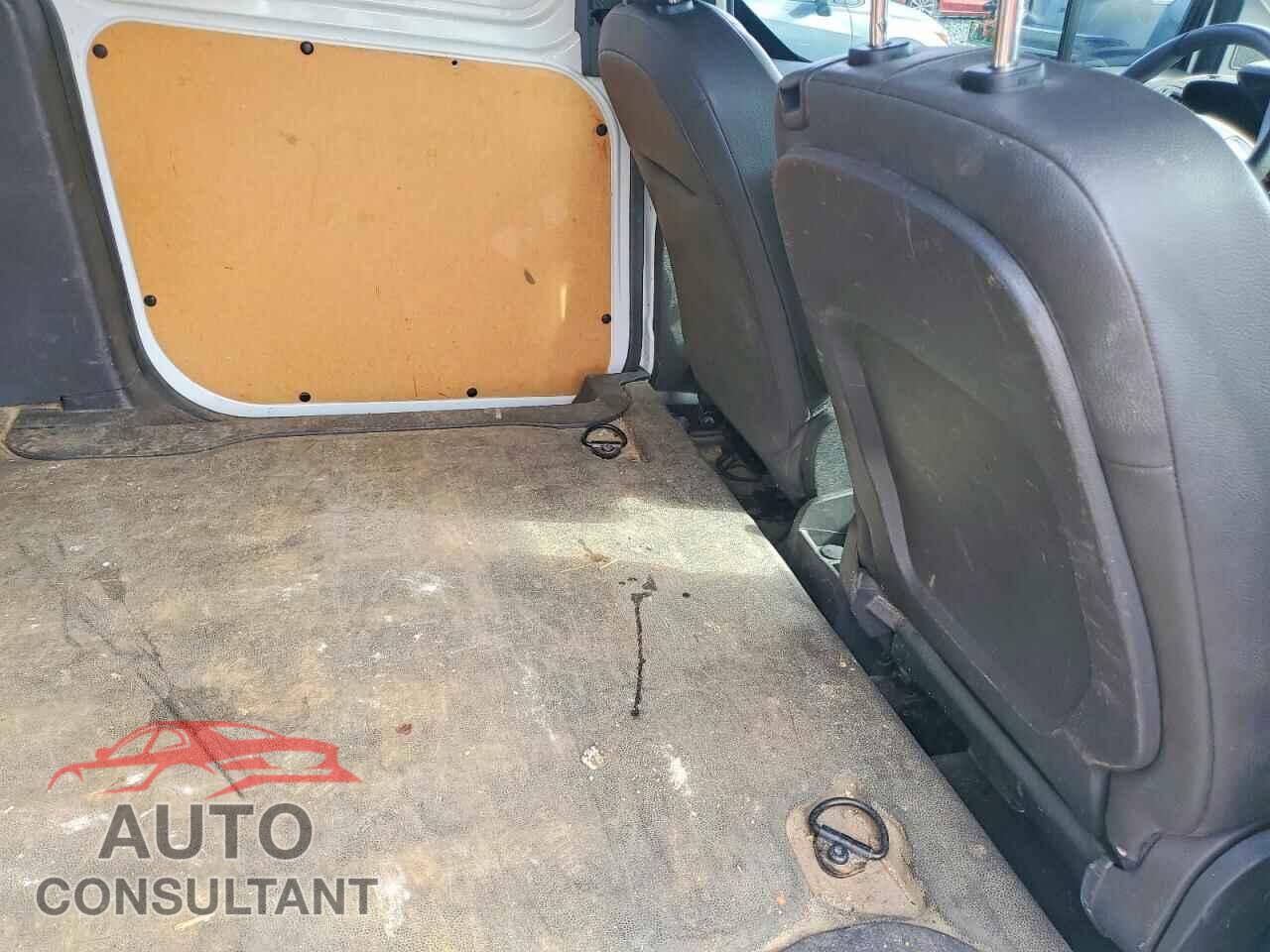 FORD TRANSIT CONNECT 2017 - NM0LS7E76H1301543