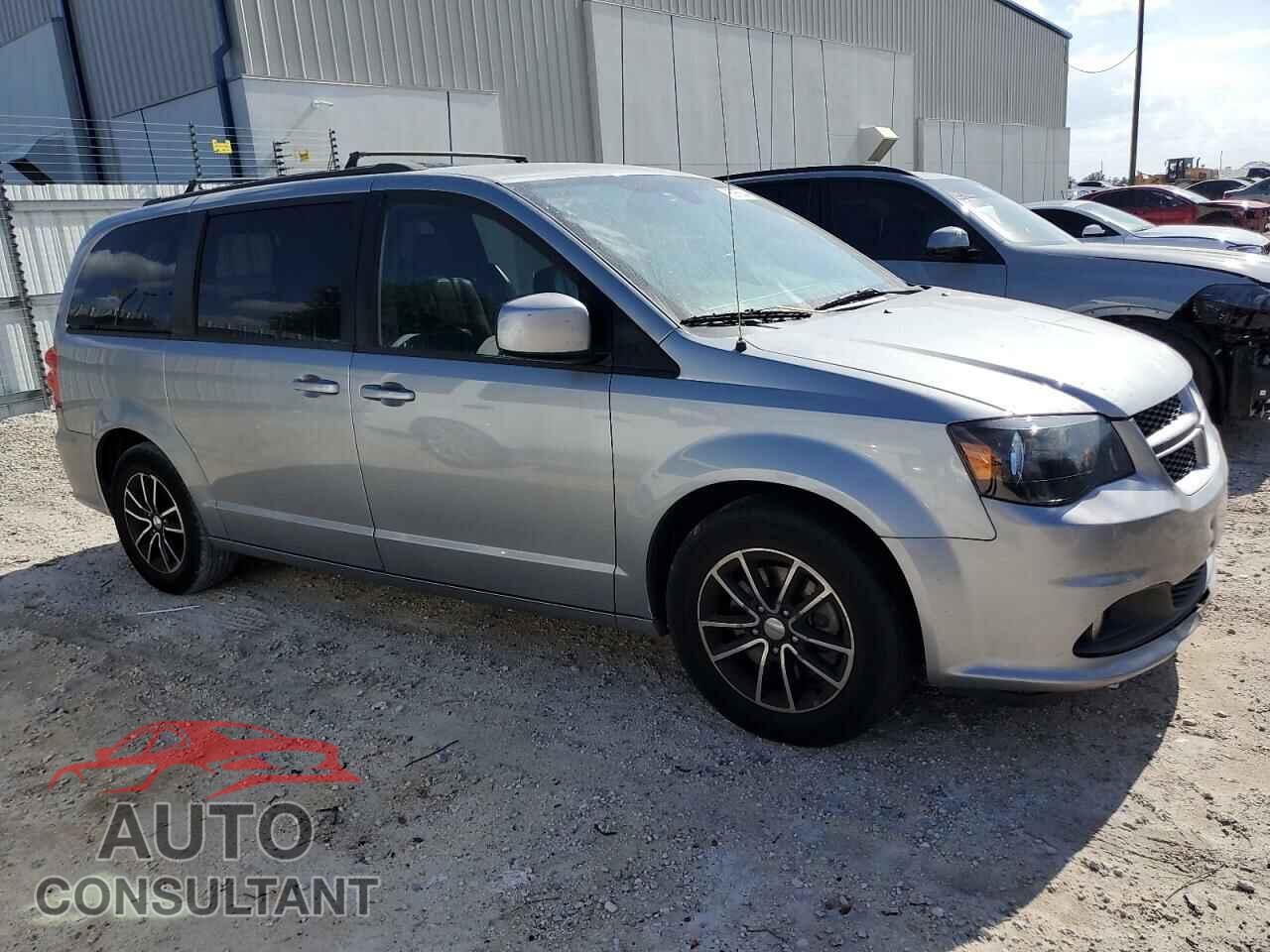 DODGE CARAVAN 2018 - 2C4RDGEG4JR335926