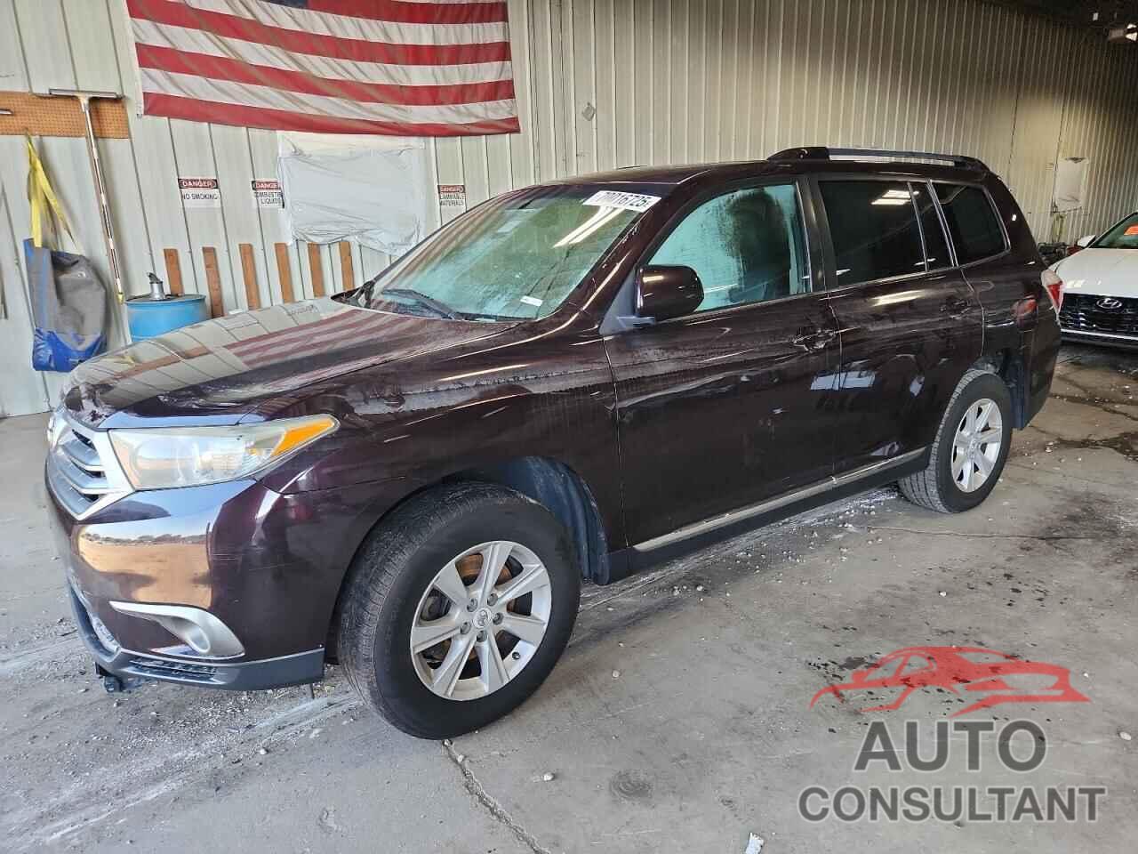TOYOTA HIGHLANDER 2011 - 5TDBK3EH7BS073028