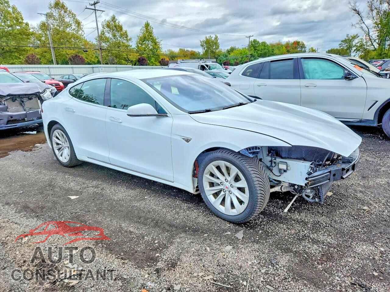 TESLA MODEL S 2016 - 5YJSA1E25GF160912