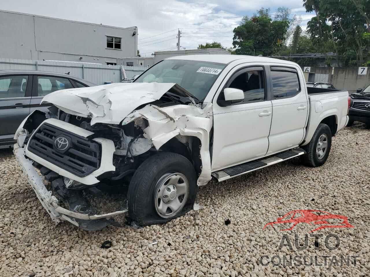 TOYOTA TACOMA 2019 - 5TFAX5GN1KX135240