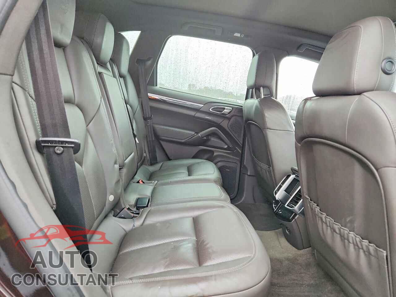 PORSCHE CAYENNE 2017 - WP1AA2A25HKA86692