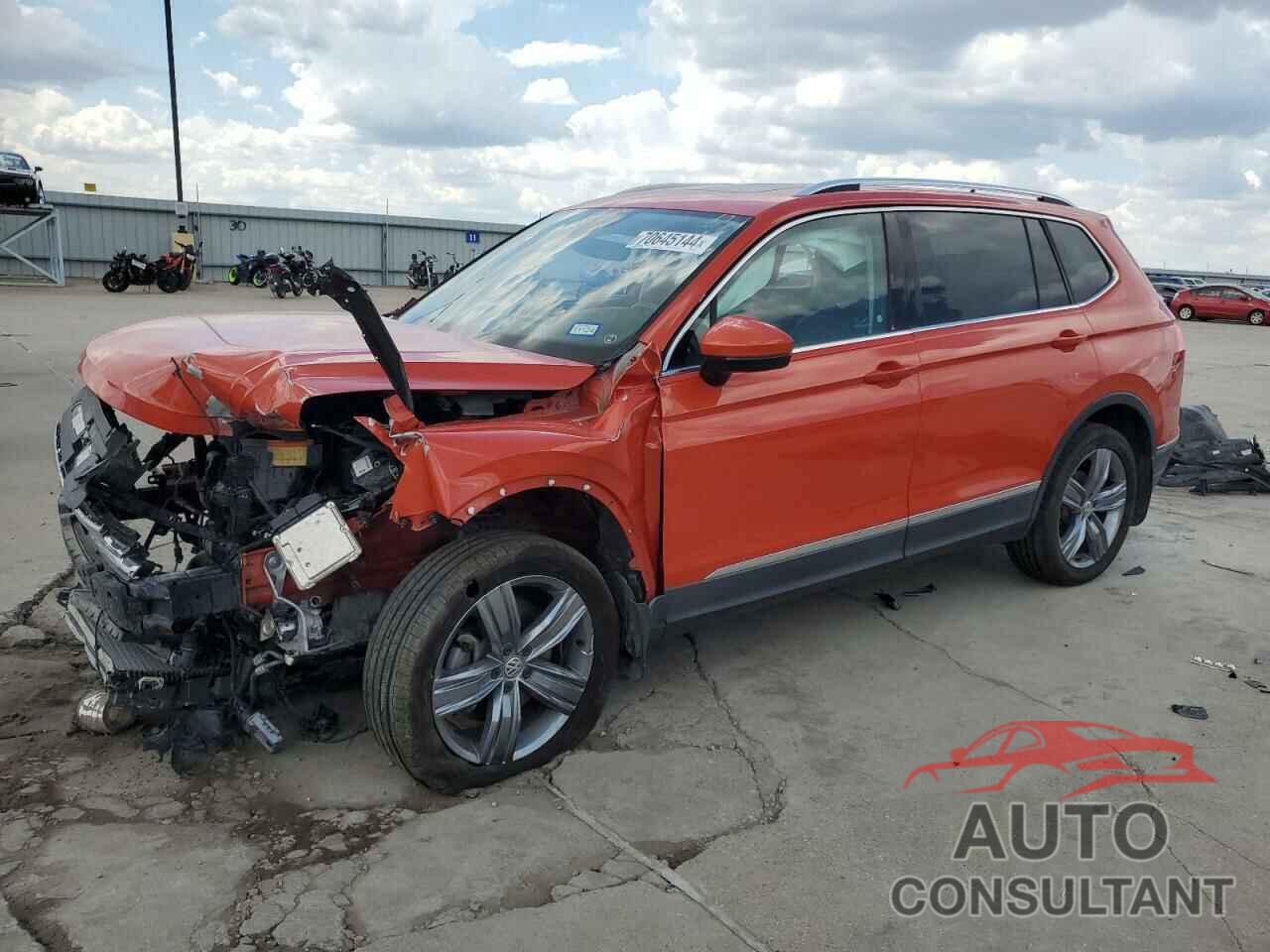 VOLKSWAGEN TIGUAN 2019 - 3VV4B7AX3KM126550