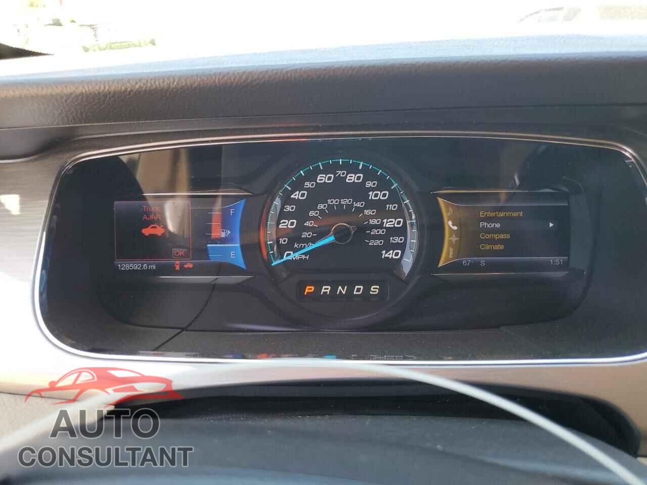 FORD TAURUS 2013 - 1FAHP2E84DG181146