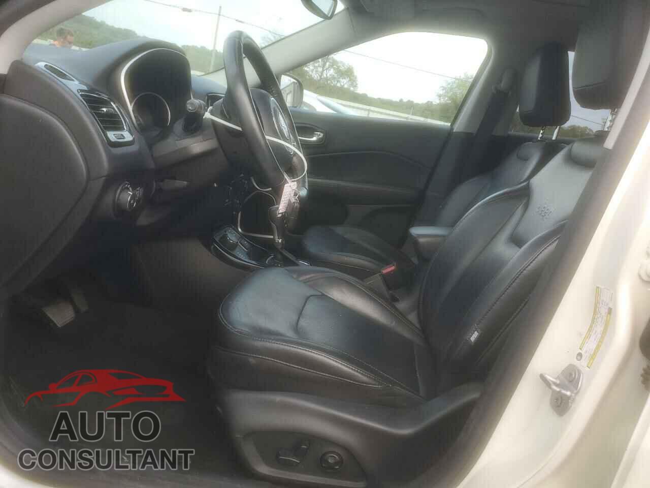 JEEP COMPASS 2018 - 3C4NJDCBXJT238725