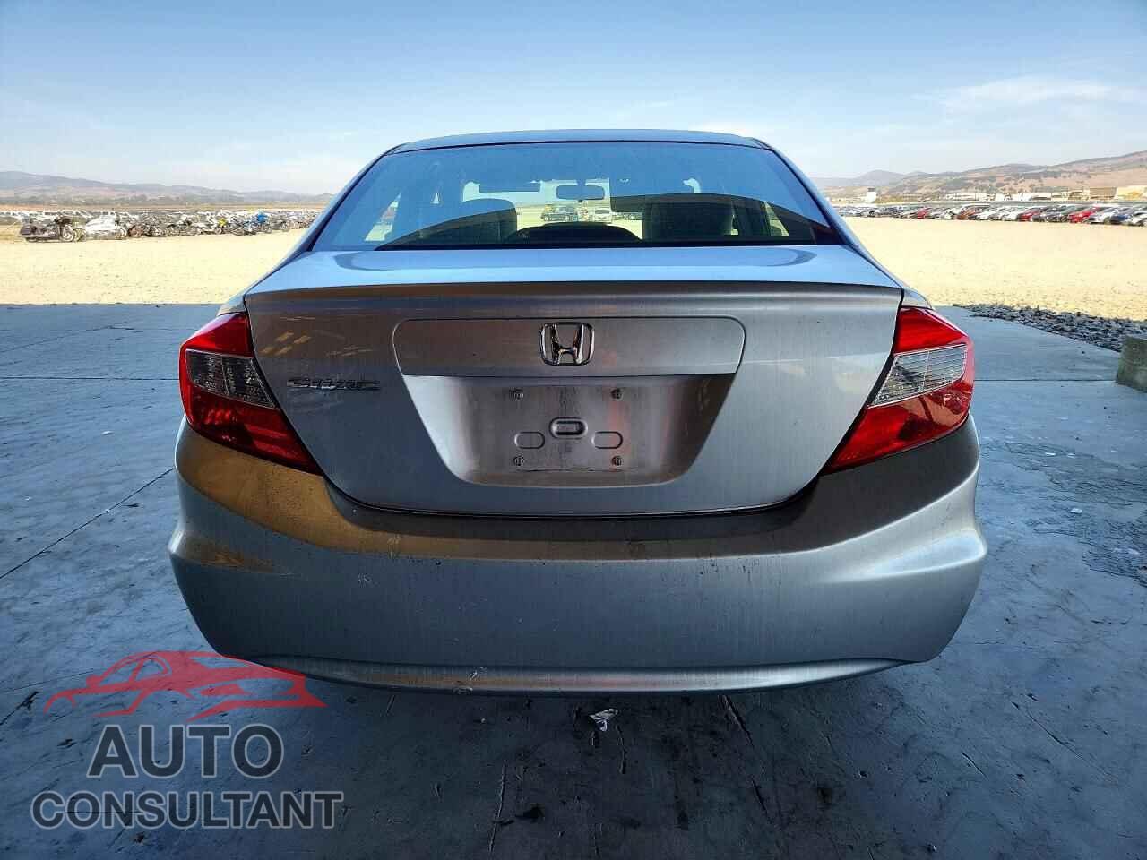 HONDA CIVIC 2012 - JHMFB2F50CS004284