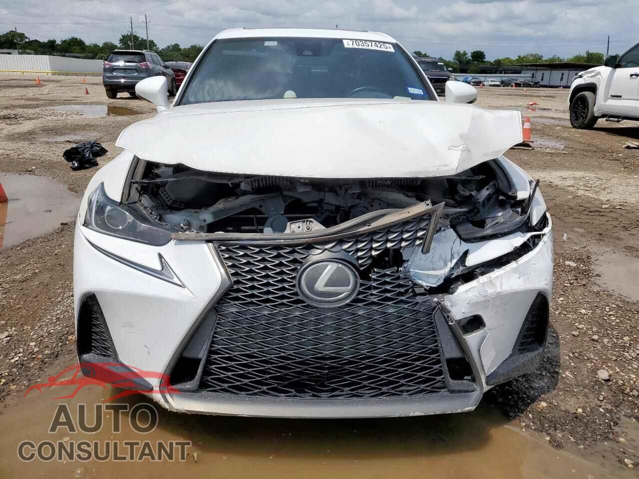 LEXUS IS 2017 - JTHCM1D26H5025453