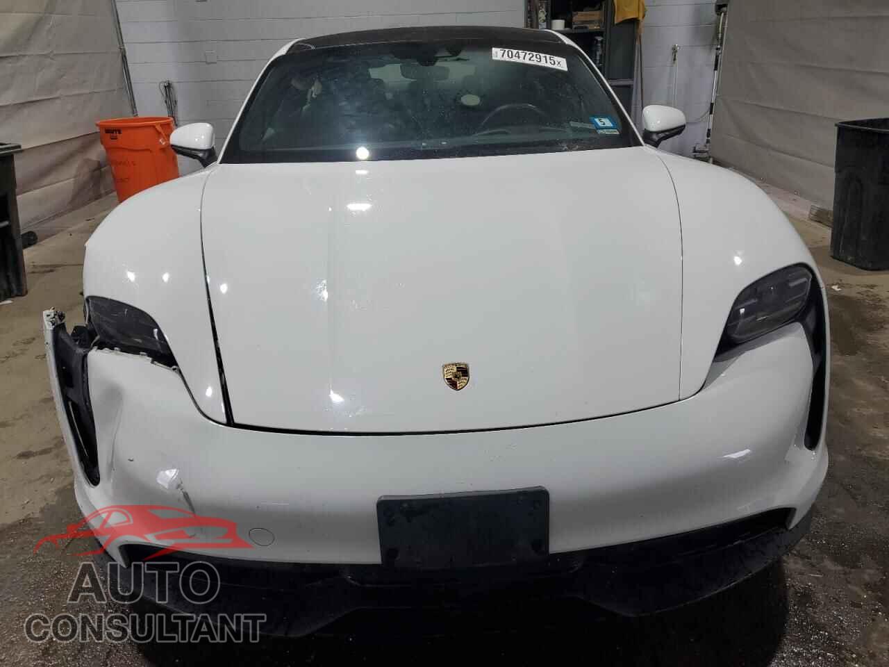 PORSCHE TAYCAN 2021 - WP0AA2Y18MSA13747