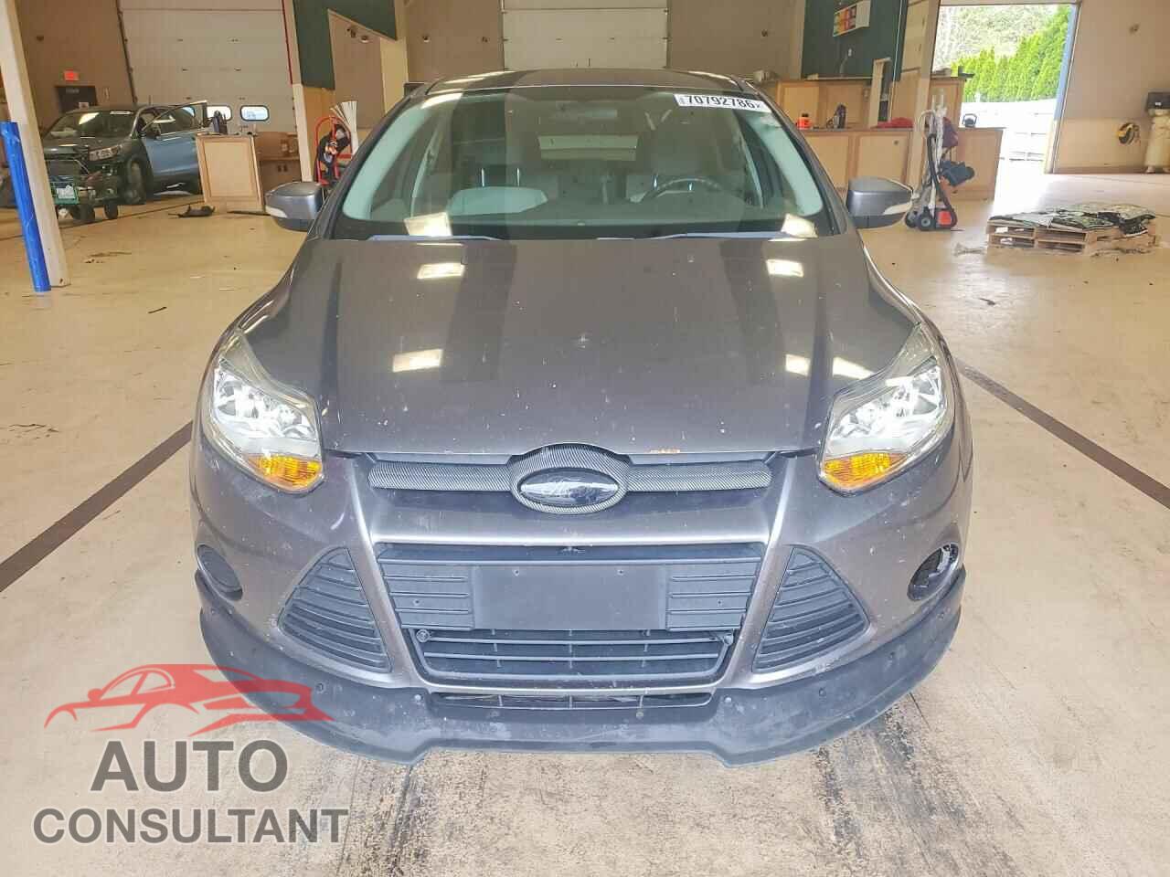 FORD FOCUS 2012 - 1FAHP3F21CL341859