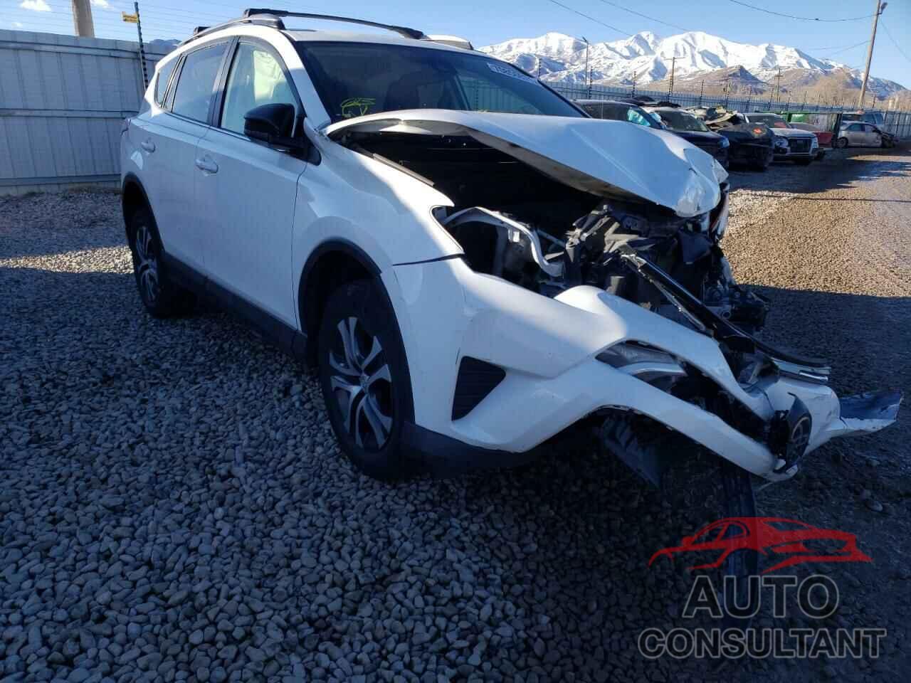 TOYOTA RAV4 2018 - JTMBFREV3JJ735972