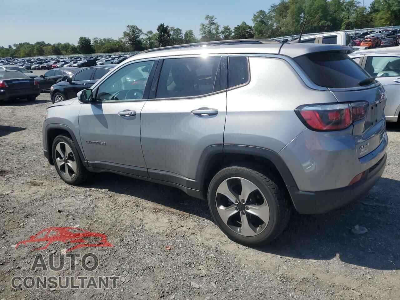 JEEP COMPASS 2018 - 3C4NJDBB9JT104080