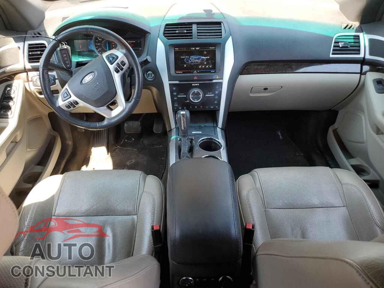 FORD EXPLORER 2012 - 1FMHK8F85CGA67354