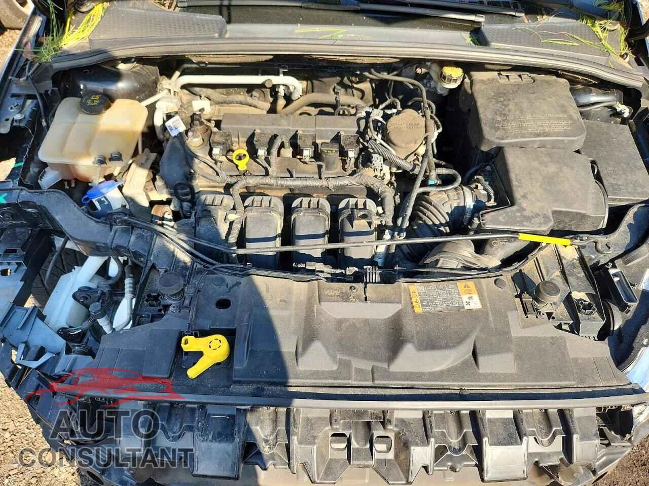 FORD FOCUS 2016 - 1FADP3N28GL256510