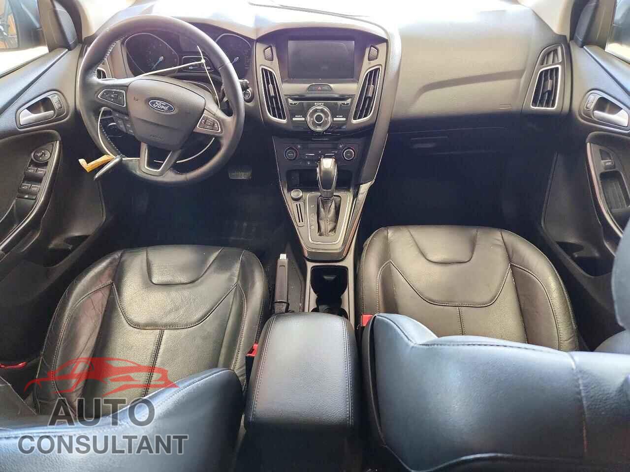 FORD FOCUS 2016 - 1FADP3N20GL323424