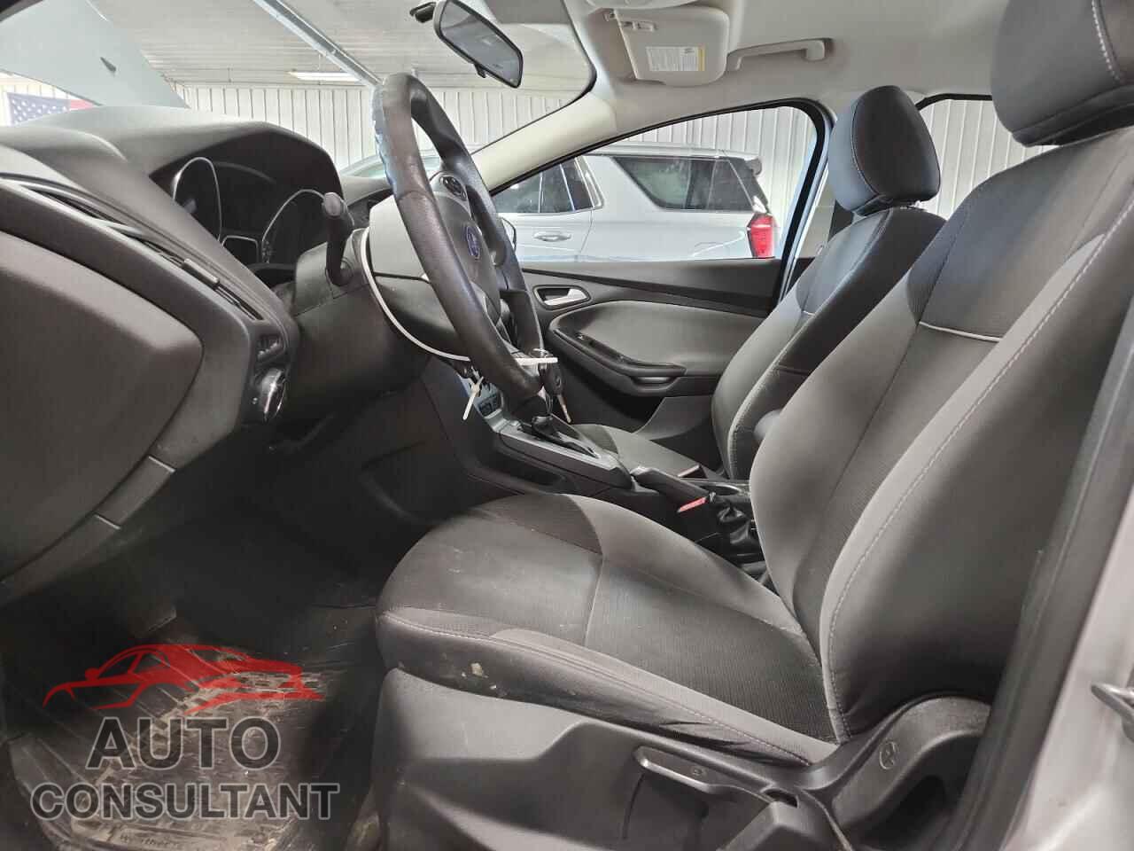 FORD FOCUS 2014 - 1FADP3F28EL360815