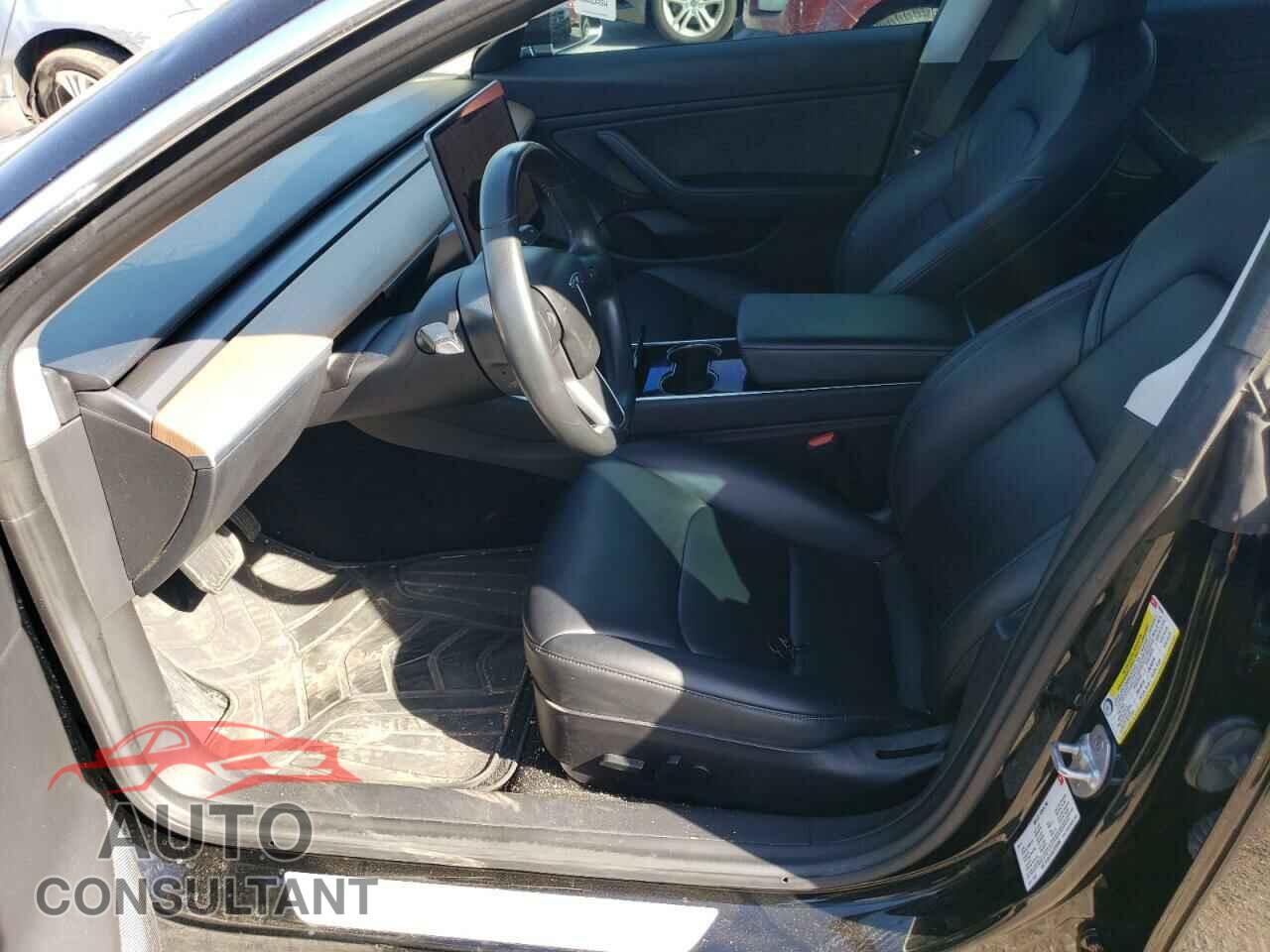 TESLA MODEL 3 2018 - 5YJ3E1EA3JF030389