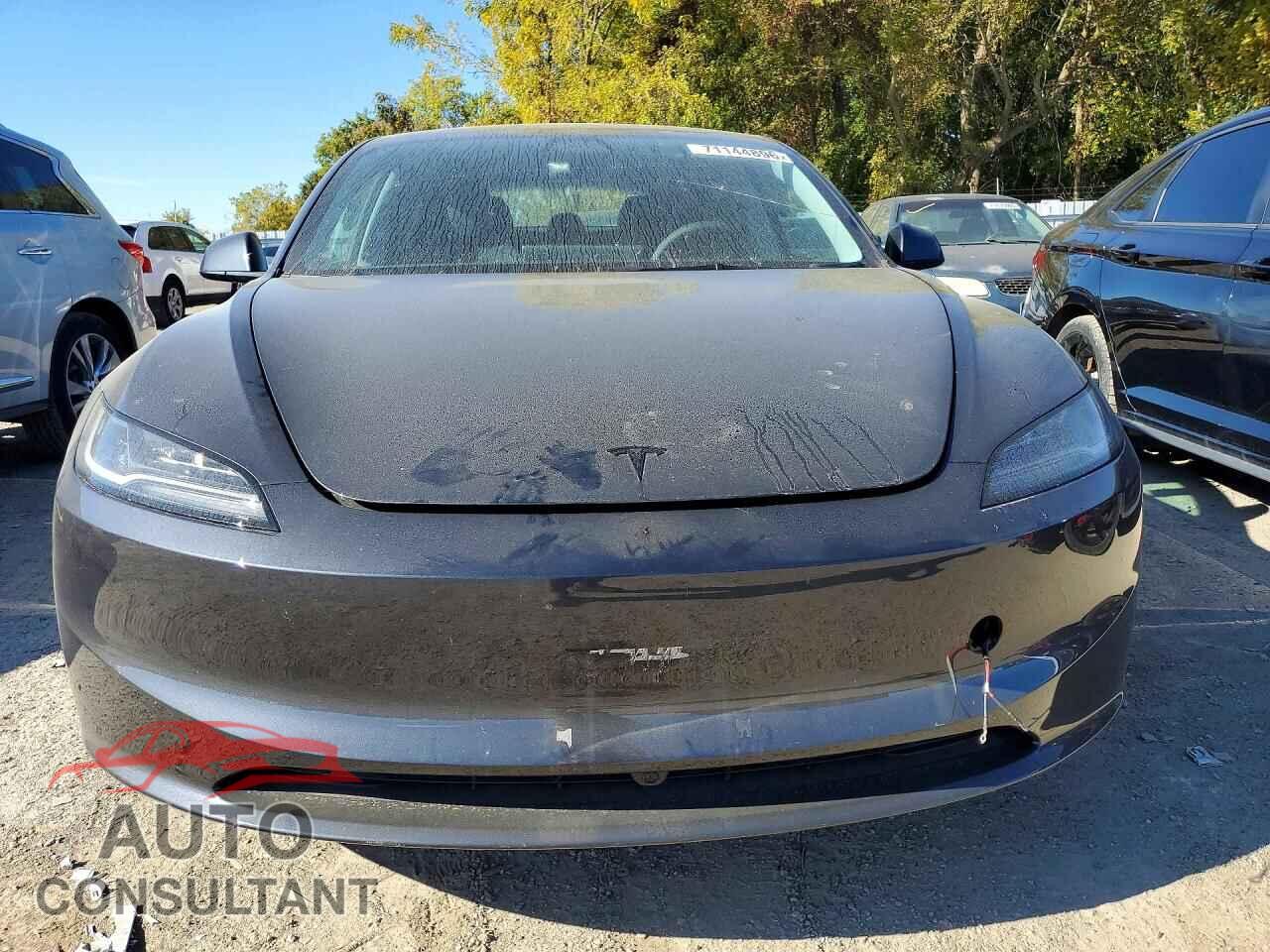 TESLA MODEL 3 2026 - LRW3E7FA4TC898531