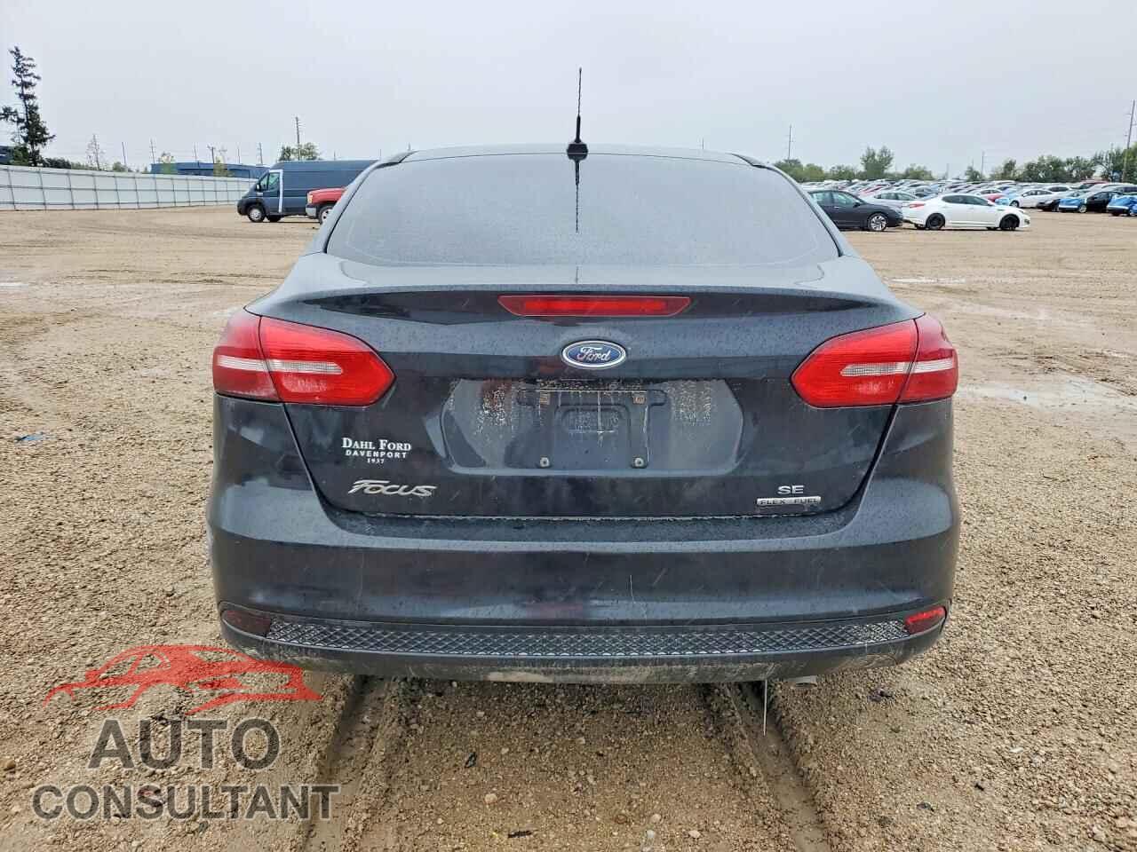 FORD FOCUS 2016 - 1FADP3F23GL403122