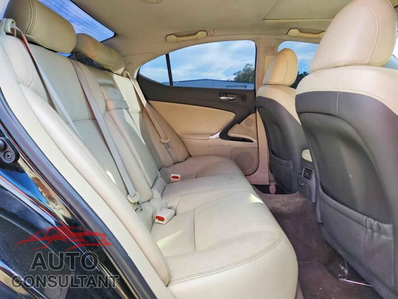 LEXUS IS 2012 - JTHBF5C26C5174064