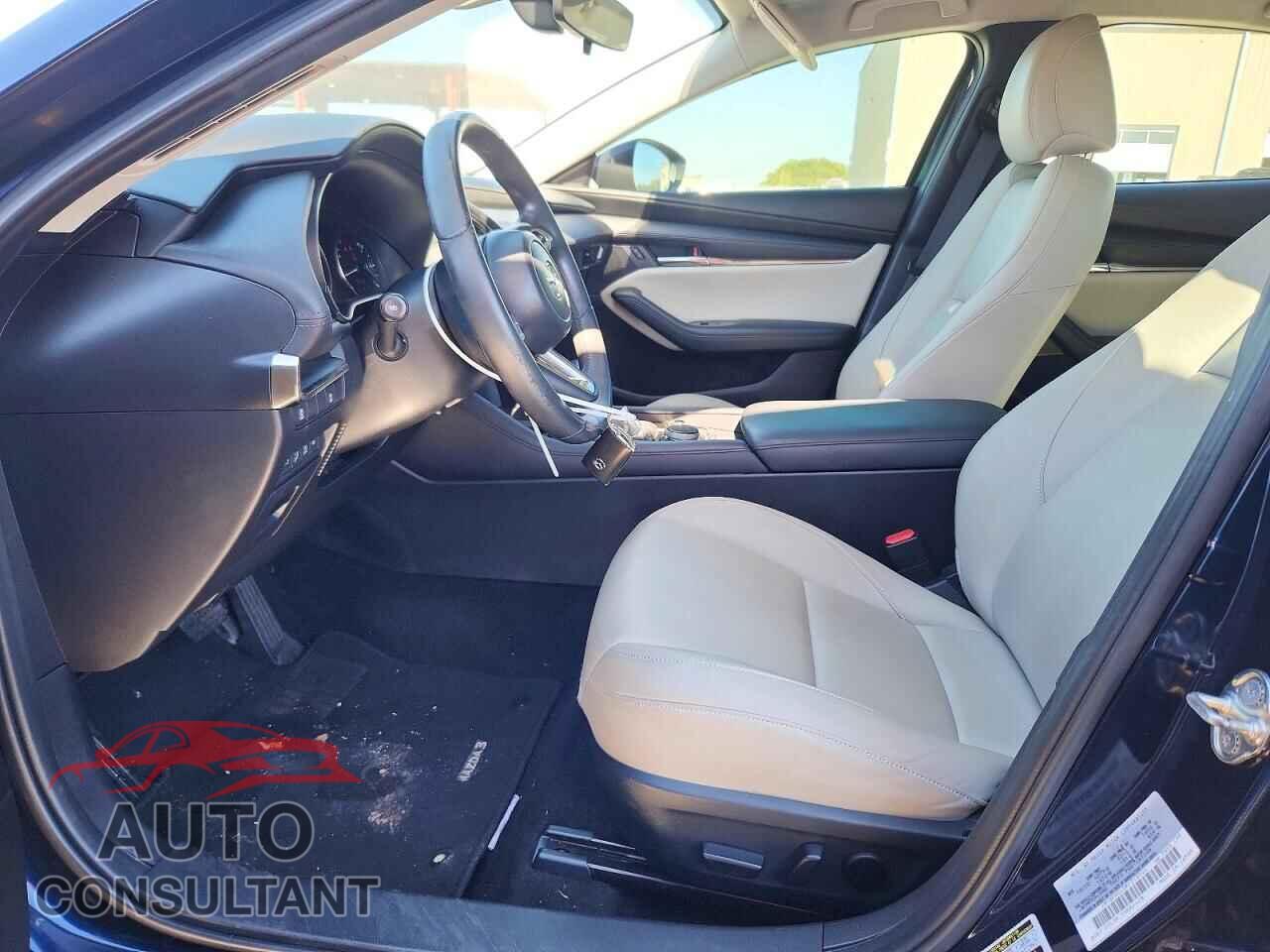 MAZDA 3 2021 - JM1BPACL0M1313744