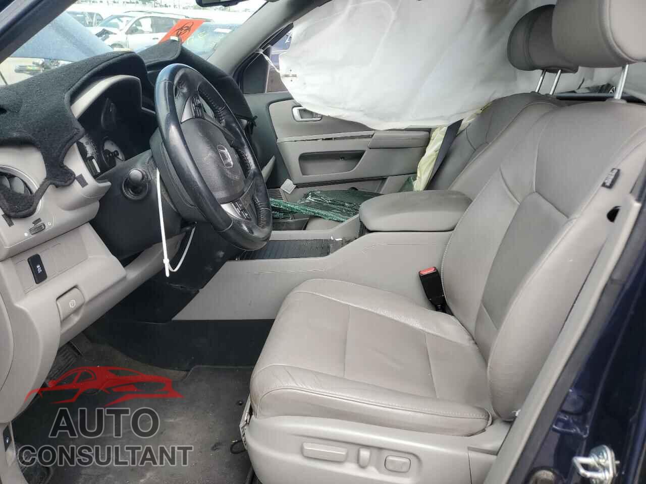 HONDA PILOT 2013 - 5FNYF4H53DB065098