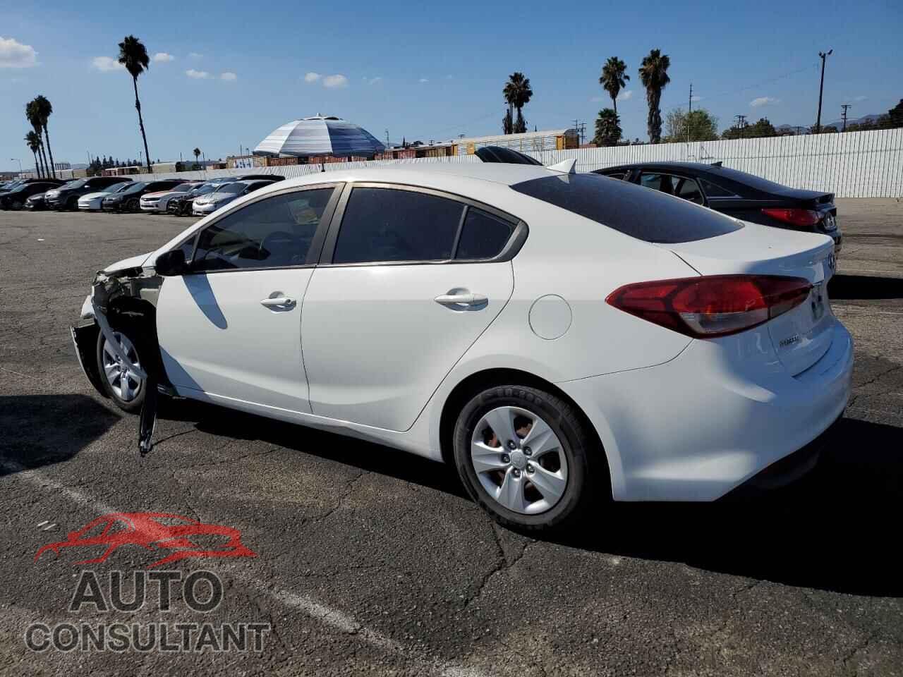 KIA FORTE 2017 - 3KPFK4A70HE012157