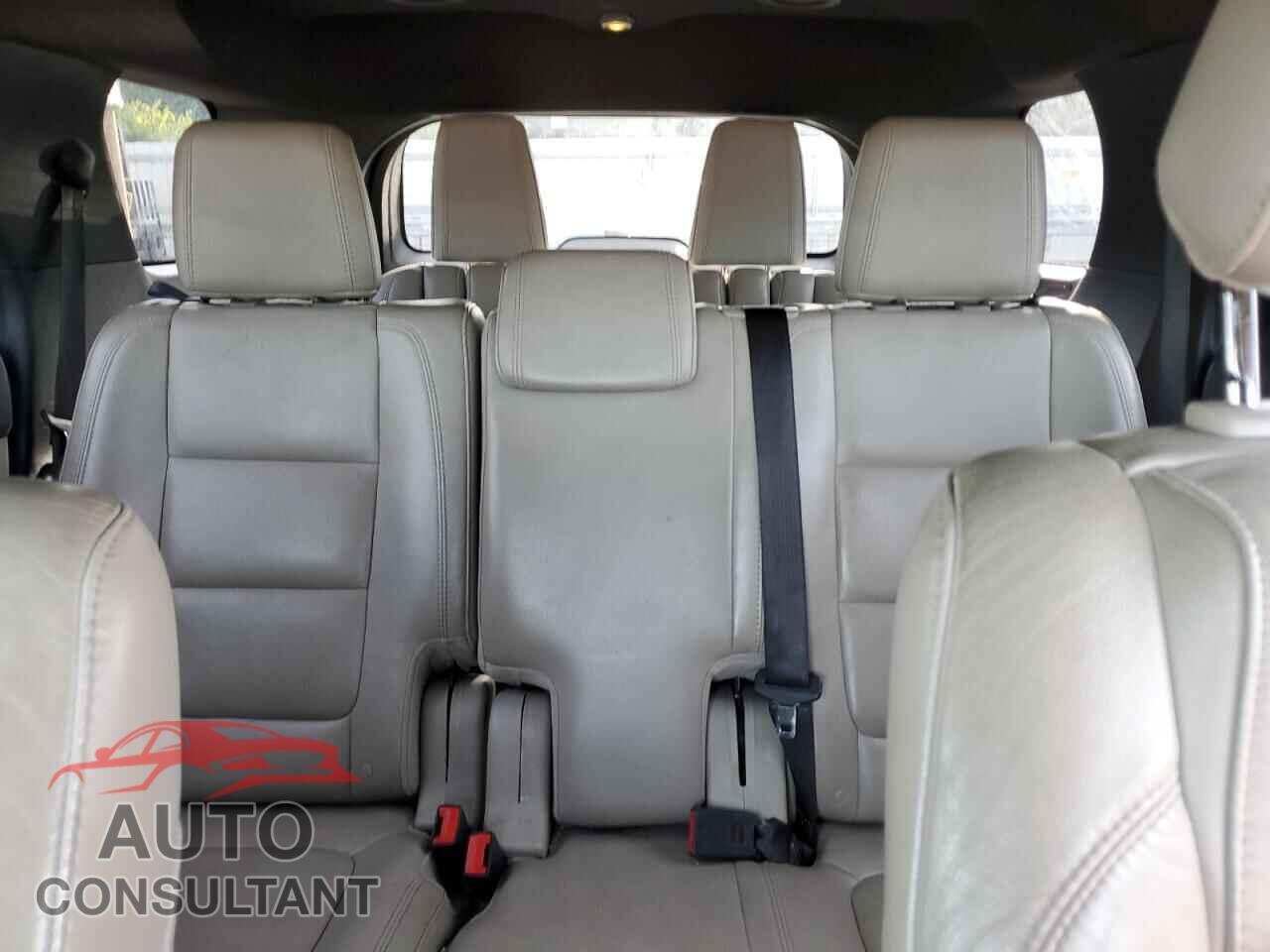 FORD EXPLORER 2013 - 1FM5K7D88DGC28443