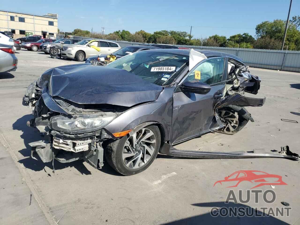 HONDA CIVIC 2018 - 2HGFC2F70JH575439