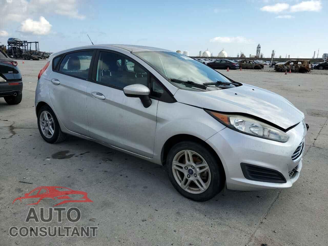 FORD FIESTA 2017 - 3FADP4EJ8HM115630