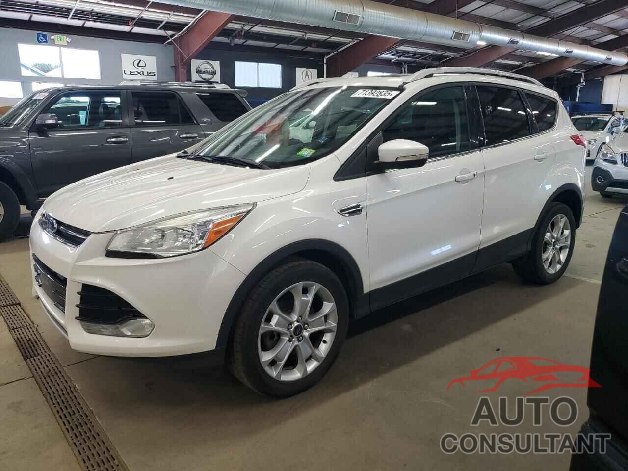 FORD ESCAPE 2016 - 1FMCU9J96GUC62560