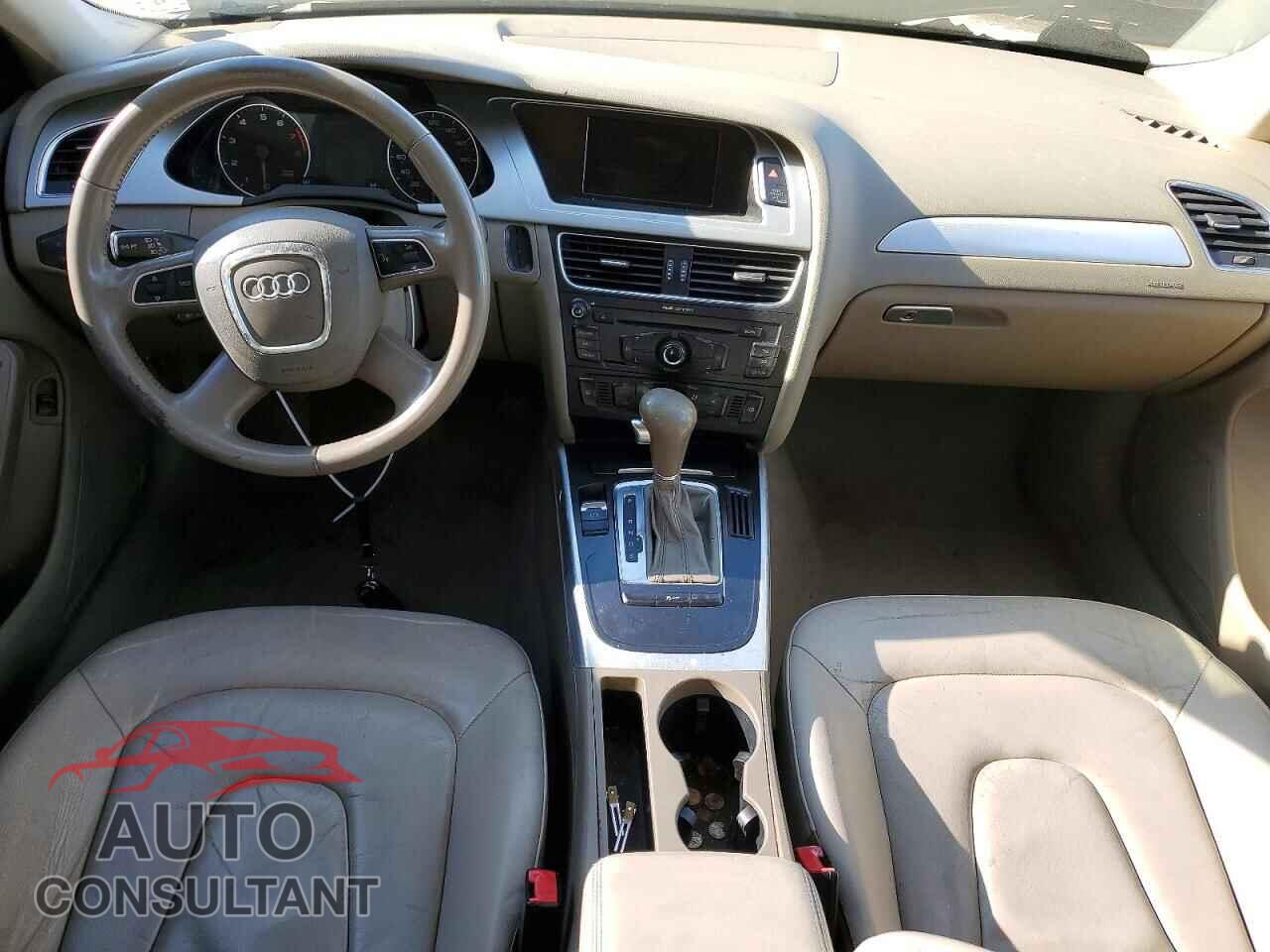 AUDI A4 2011 - WAUAFAFL9BN043099