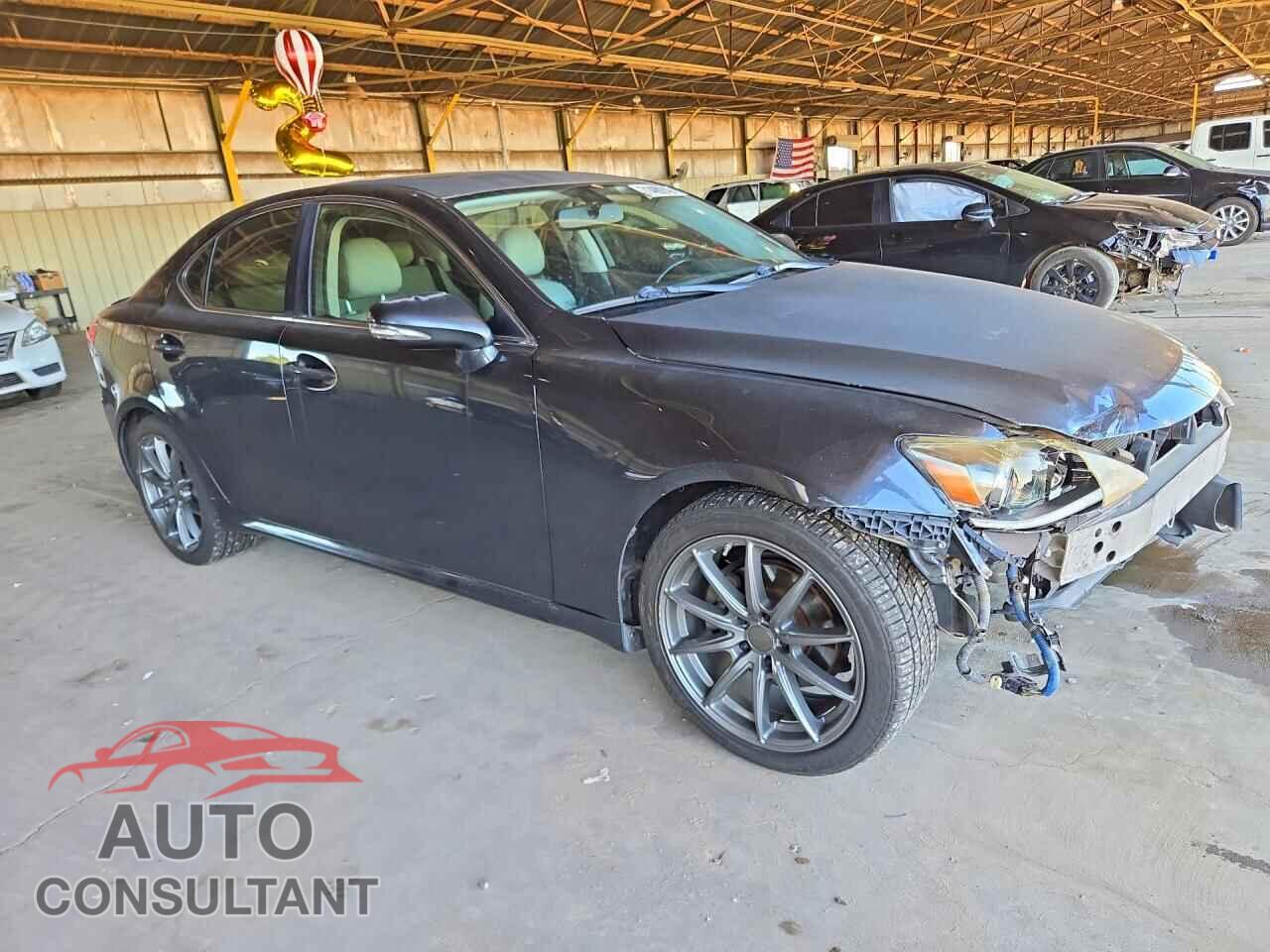 LEXUS IS 2011 - JTHBF5C20B5156755
