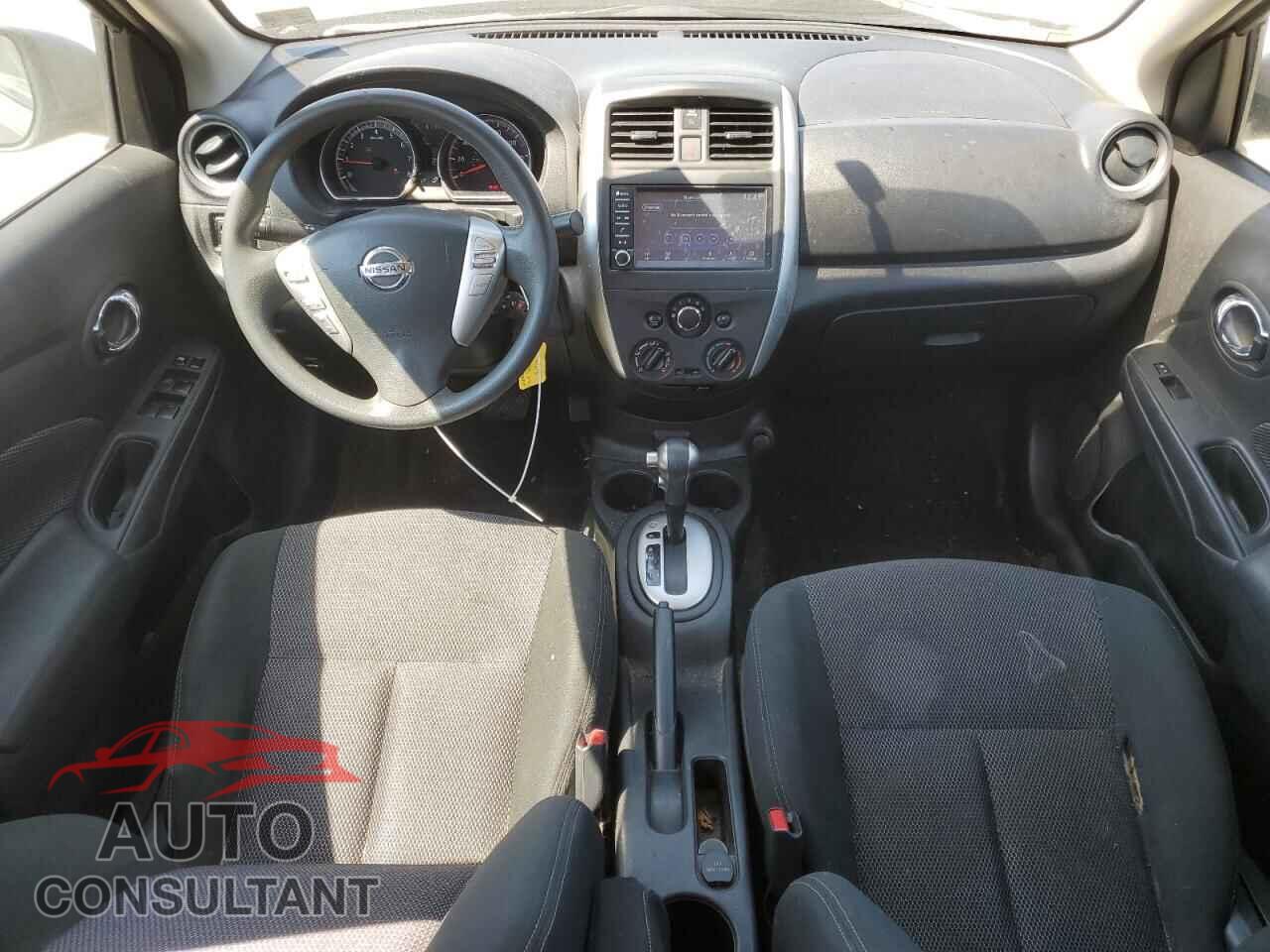 NISSAN VERSA 2019 - 3N1CN7AP3KL825641