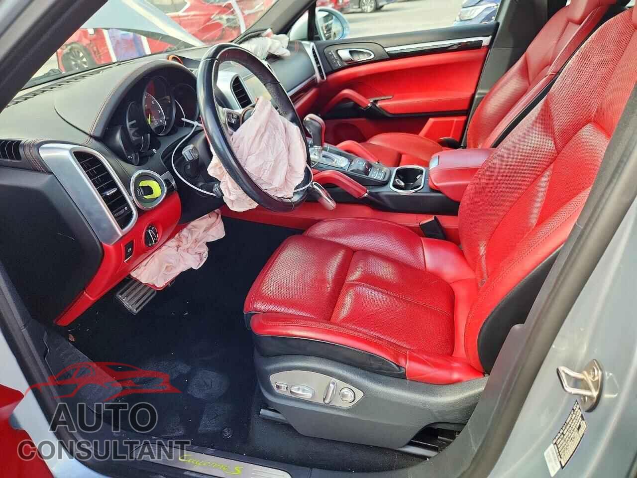 PORSCHE CAYENNE 2017 - WP1AE2A28HLA73997