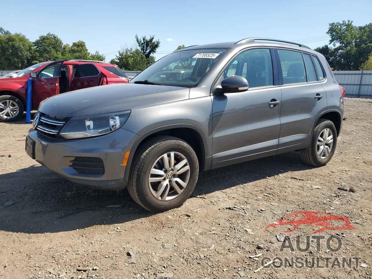 VOLKSWAGEN TIGUAN 2015 - WVGAV7AX7FW605905