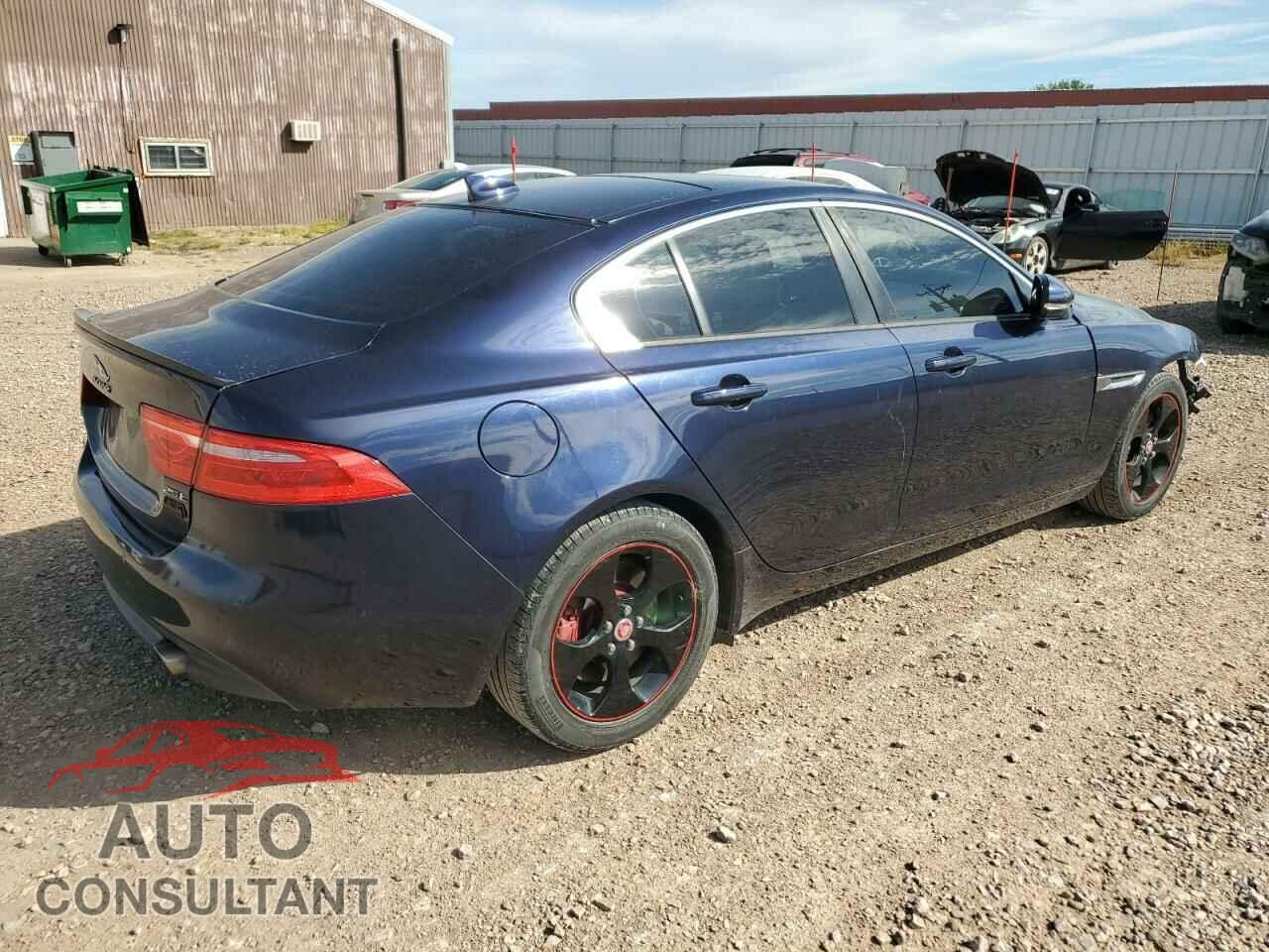 JAGUAR XE 2018 - SAJAR4FX7JCP33458