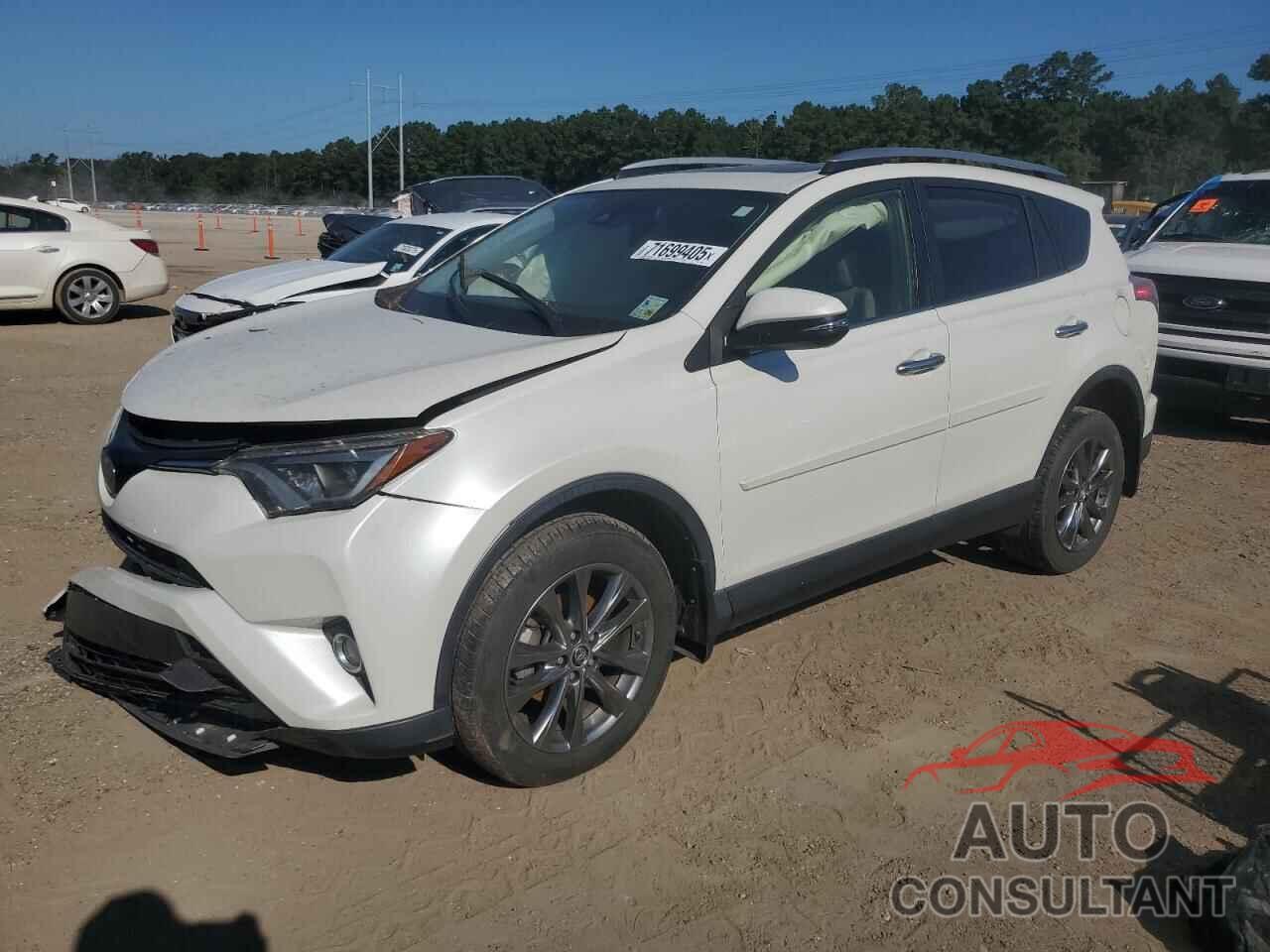 TOYOTA RAV4 2018 - JTMYFREV2JJ748951