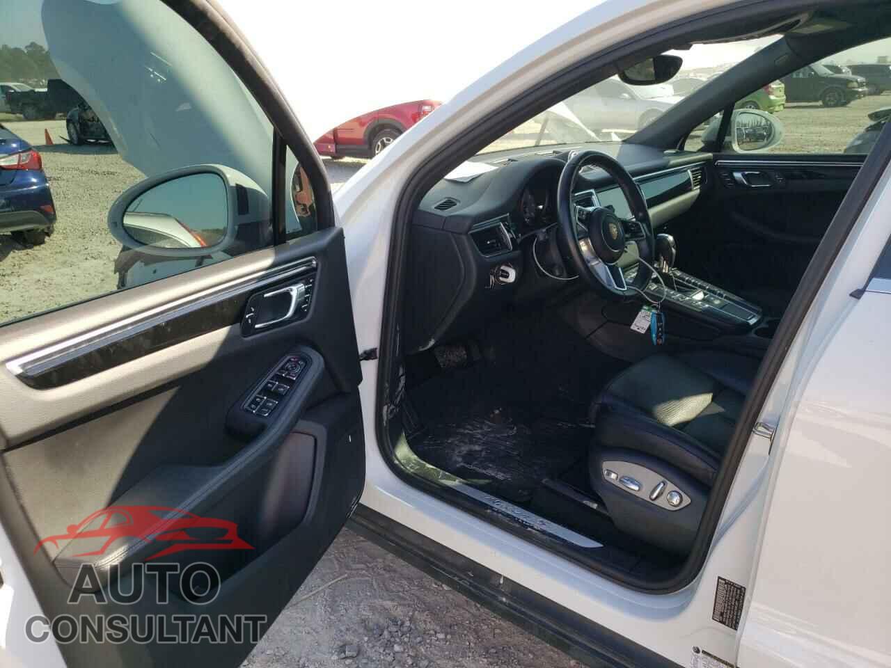 PORSCHE MACAN 2016 - WP1AB2A59GLB40205